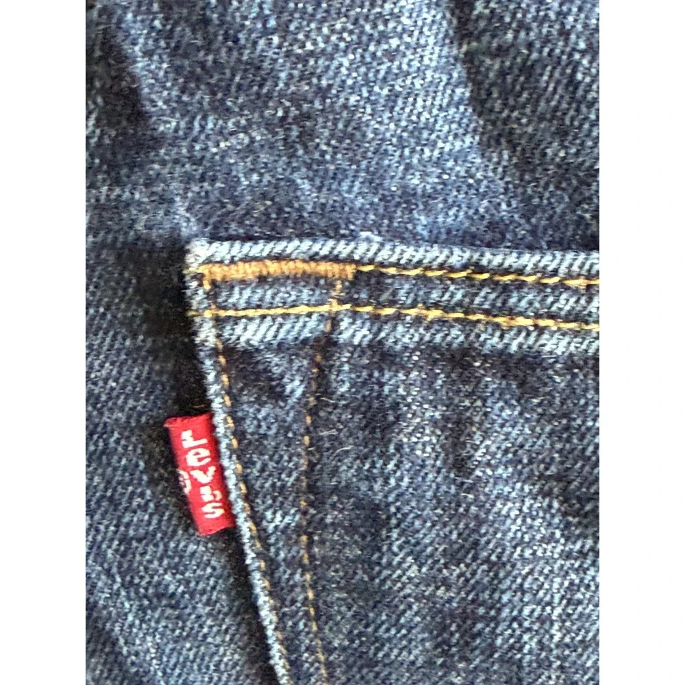 Levi's 501 Original Fit Jeans Mens 32x32 Medium Blue Button Fly Straight Leg